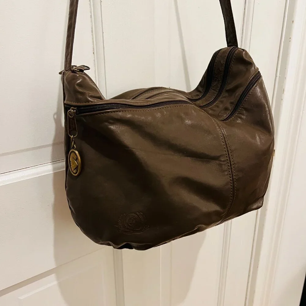 Vintage Stone Mountain Leather Shoulder Handbag Purse